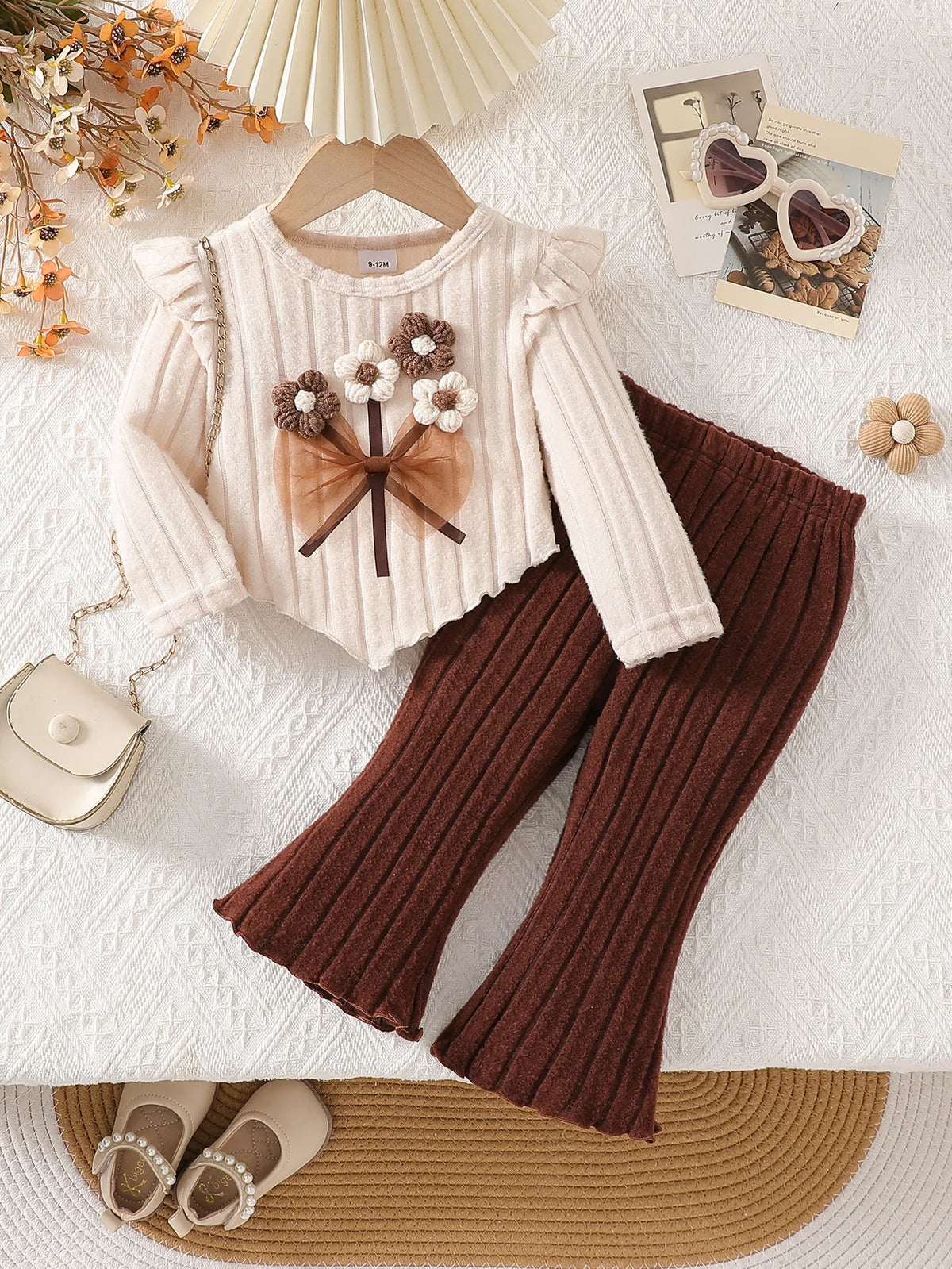 Adorable Baby Girl Autumn Outfit: Sweet Floral Bow Top & Bell Bottoms Set for Cozy Style