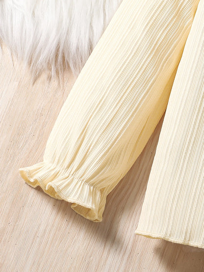 Enchanting Butterfly Print Girls' Autumn Outfit: Cute Ruffled Top & Comfy Trousers Set for Little Fashionistas