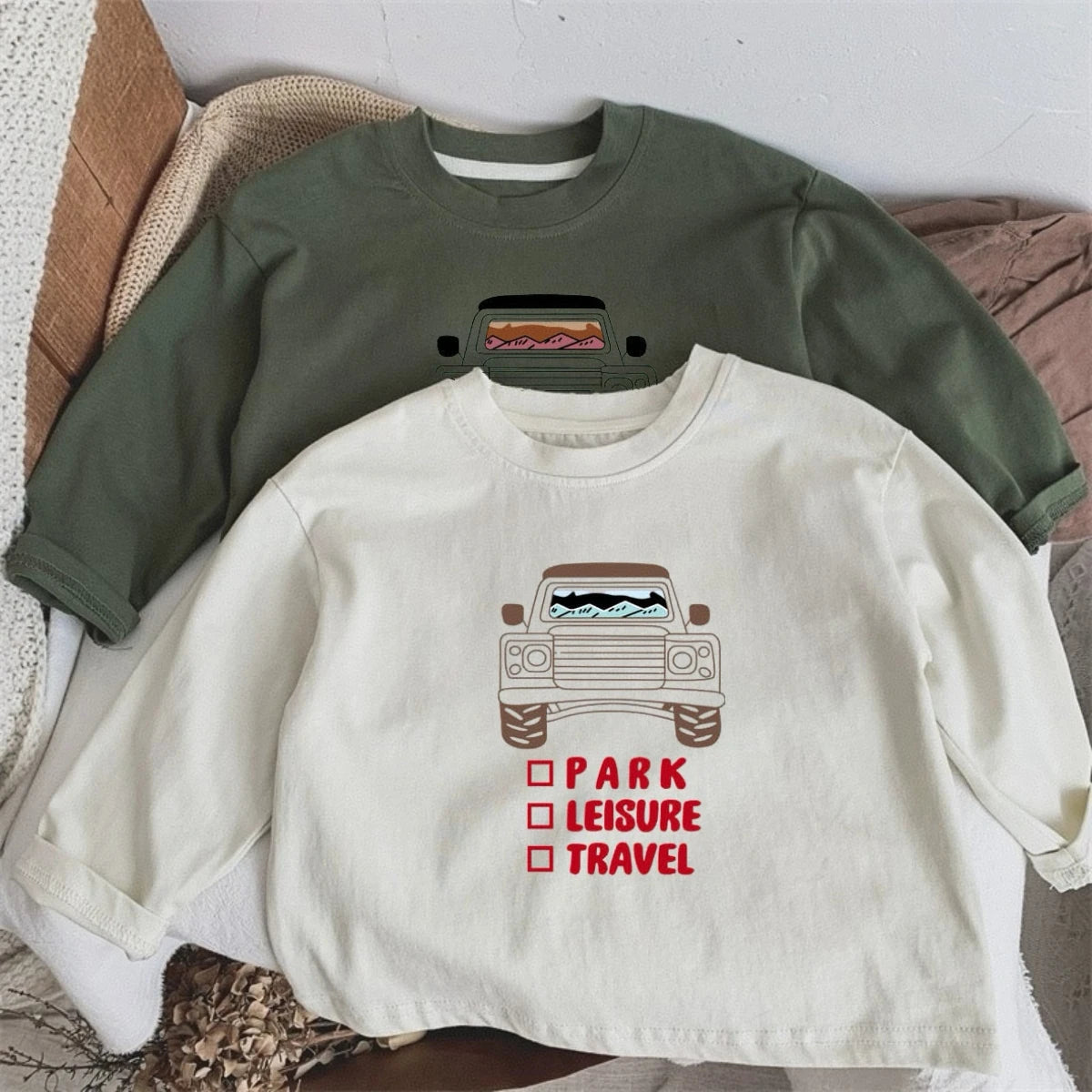 Cozy & Cute Kids Long-Sleeve Tee: Soft Cotton Blend for Autumn Adventures!