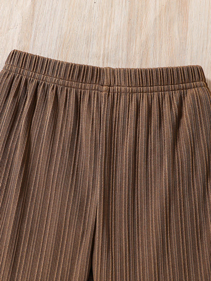 Enchanting Butterfly Print Girls' Autumn Outfit: Cute Ruffled Top & Comfy Trousers Set for Little Fashionistas