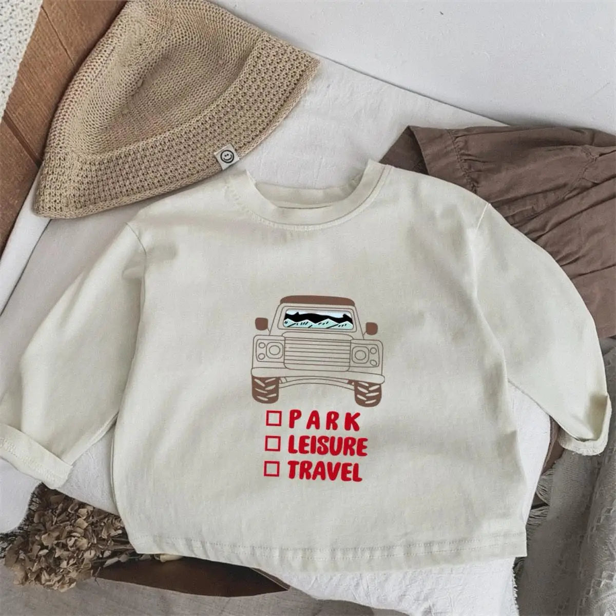 Cozy & Cute Kids Long-Sleeve Tee: Soft Cotton Blend for Autumn Adventures!
